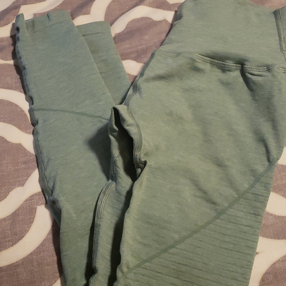 Alphalete OG revival leggings